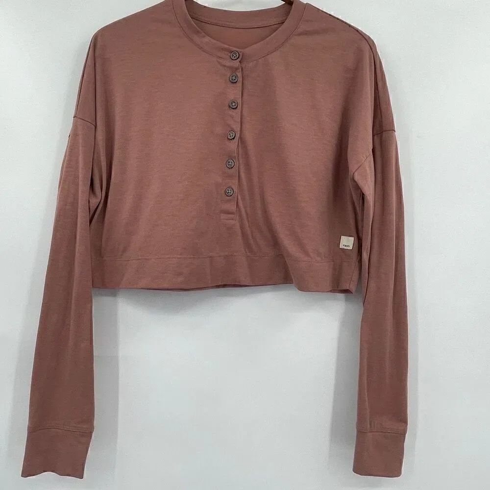 Vuori Light Terracotta Avalon Henley Long Sleeve Shirt Cropped Top Medium